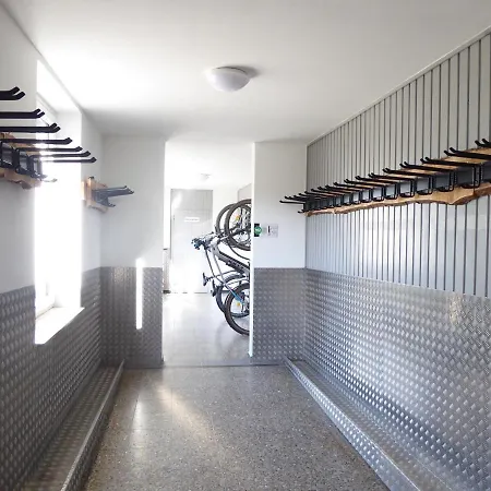 Cityloft Pool Sauna Bis 5 Pers Balkon Wifi Apartment *