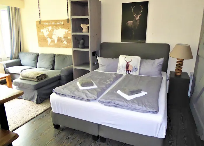 Cityloft Pool Sauna 5 Pers Balkon Wifi Near Lift Lägenhet